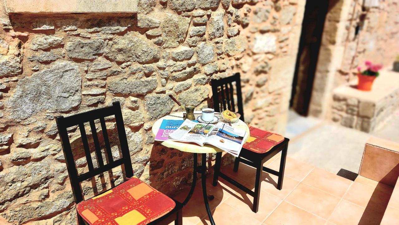 Traditional House Emmanouela Afantou Bagian luar foto
